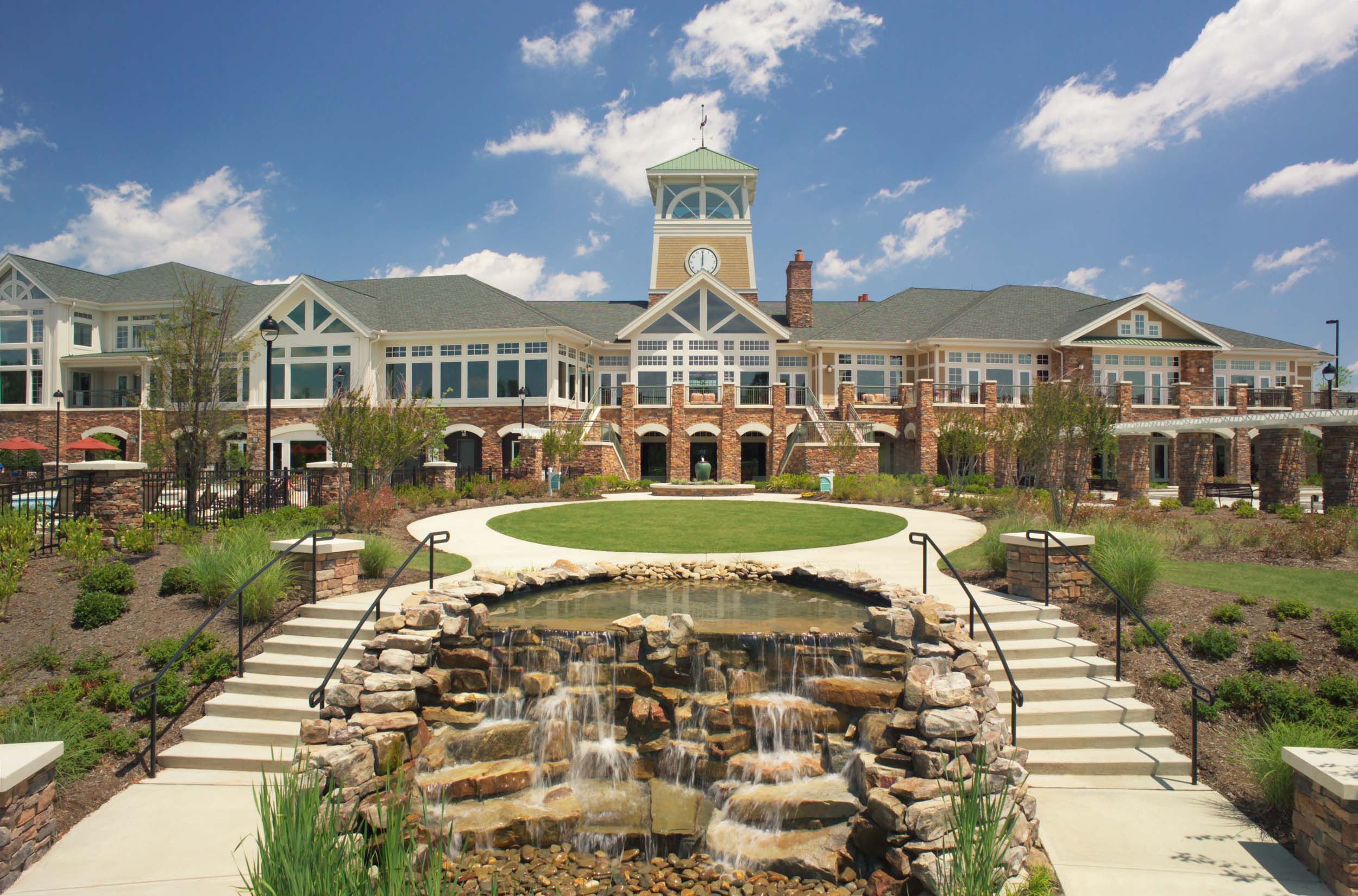 Carolina Preserve at Amberly&lt;/br&gt;&lt;em&gt;Cary, North Carolina&lt;/em&gt;|recreation seniorhousing landscapearchitecture