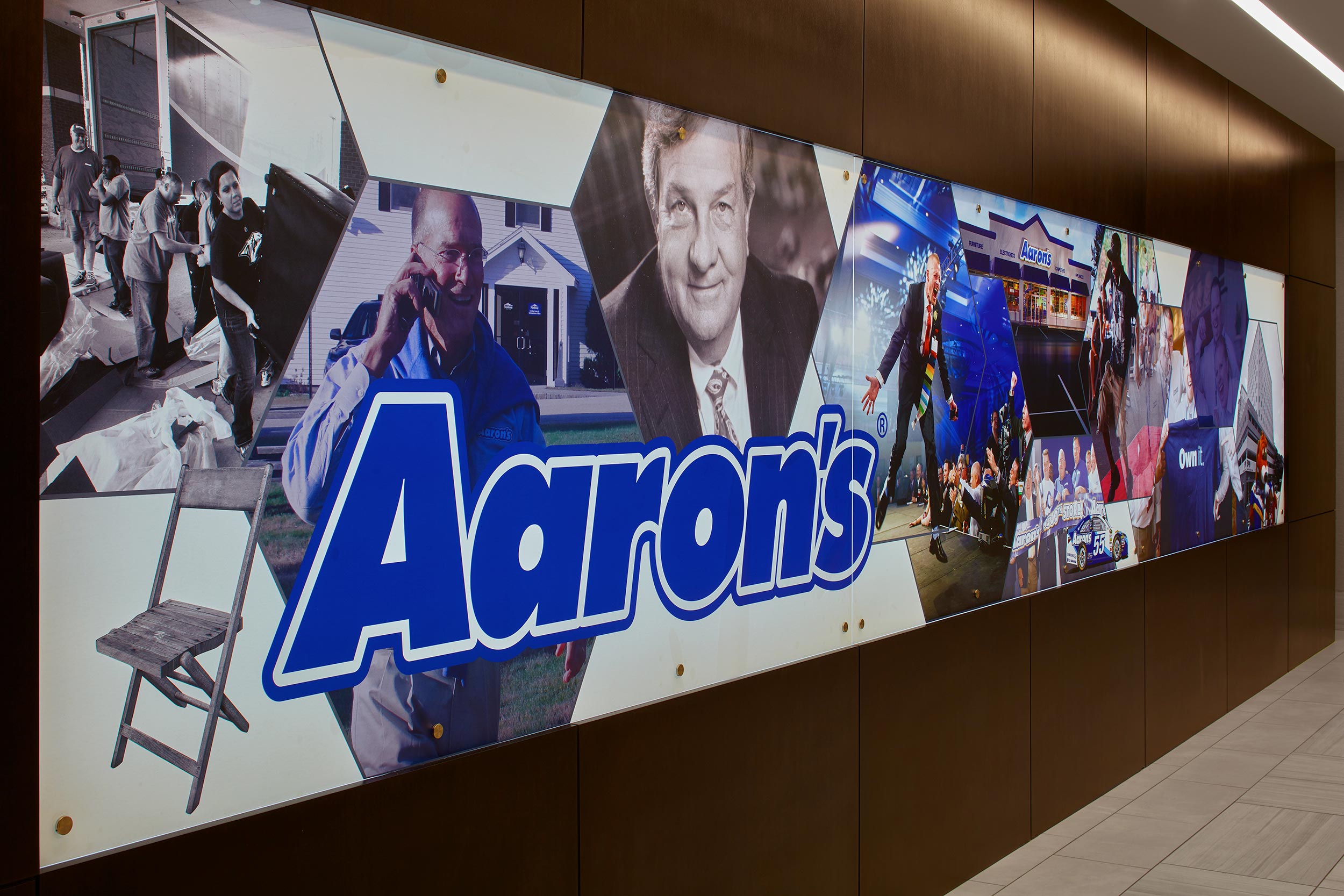 Aarons-Corporate----001.jpg