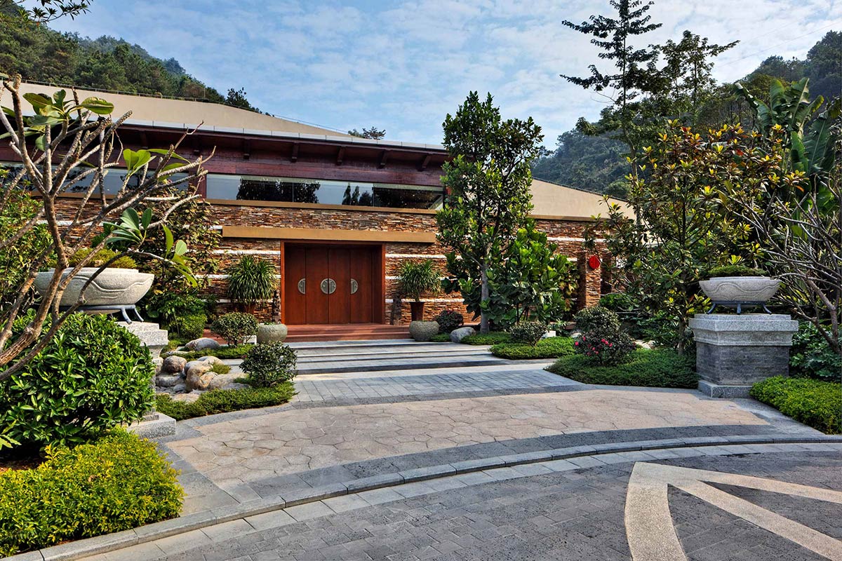 Huizhou Tangquan Resort</br><em>Huizhou, China</em>|planning hospitality recreation landscapearchitecture