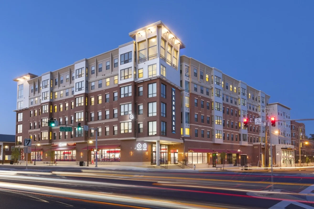 Landmark</br><em>College Park, Maryland</em>|mixeduse offcampusstudenthousing
