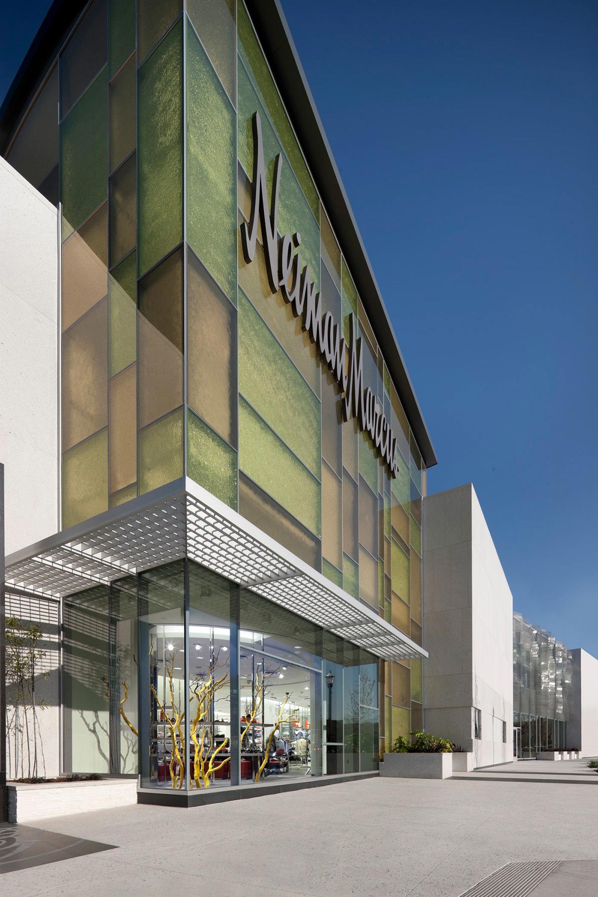 Neiman Marcus - Broadway Plaza — Niles Bolton Associates