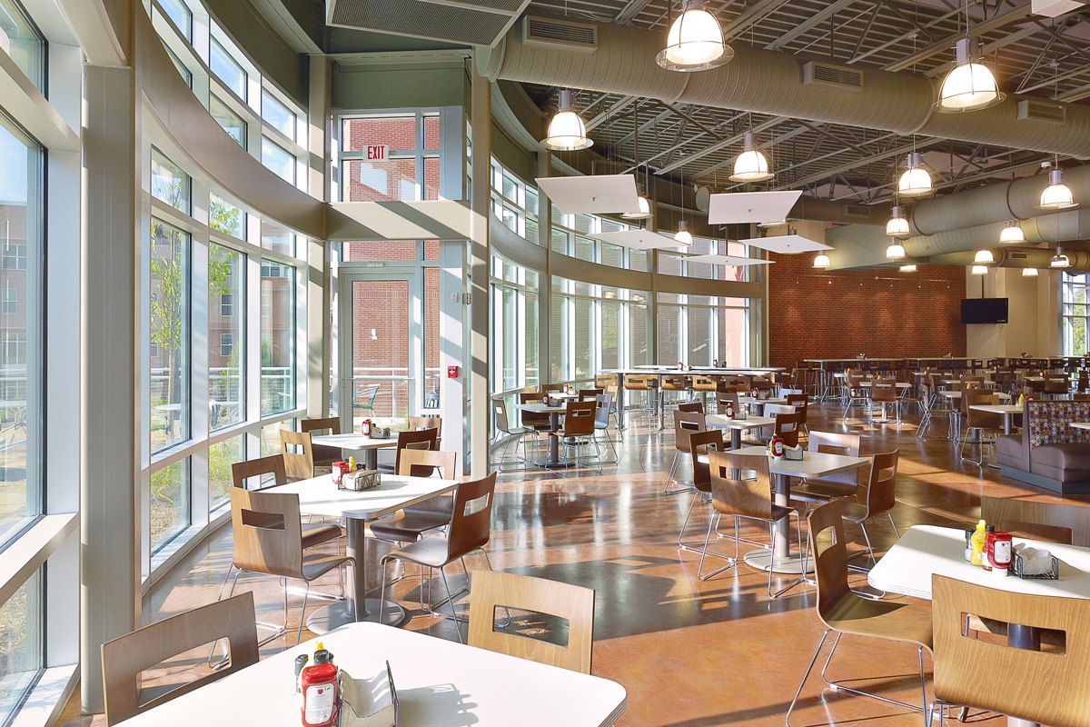 SPSU_HornetVillage_Dining.jpg