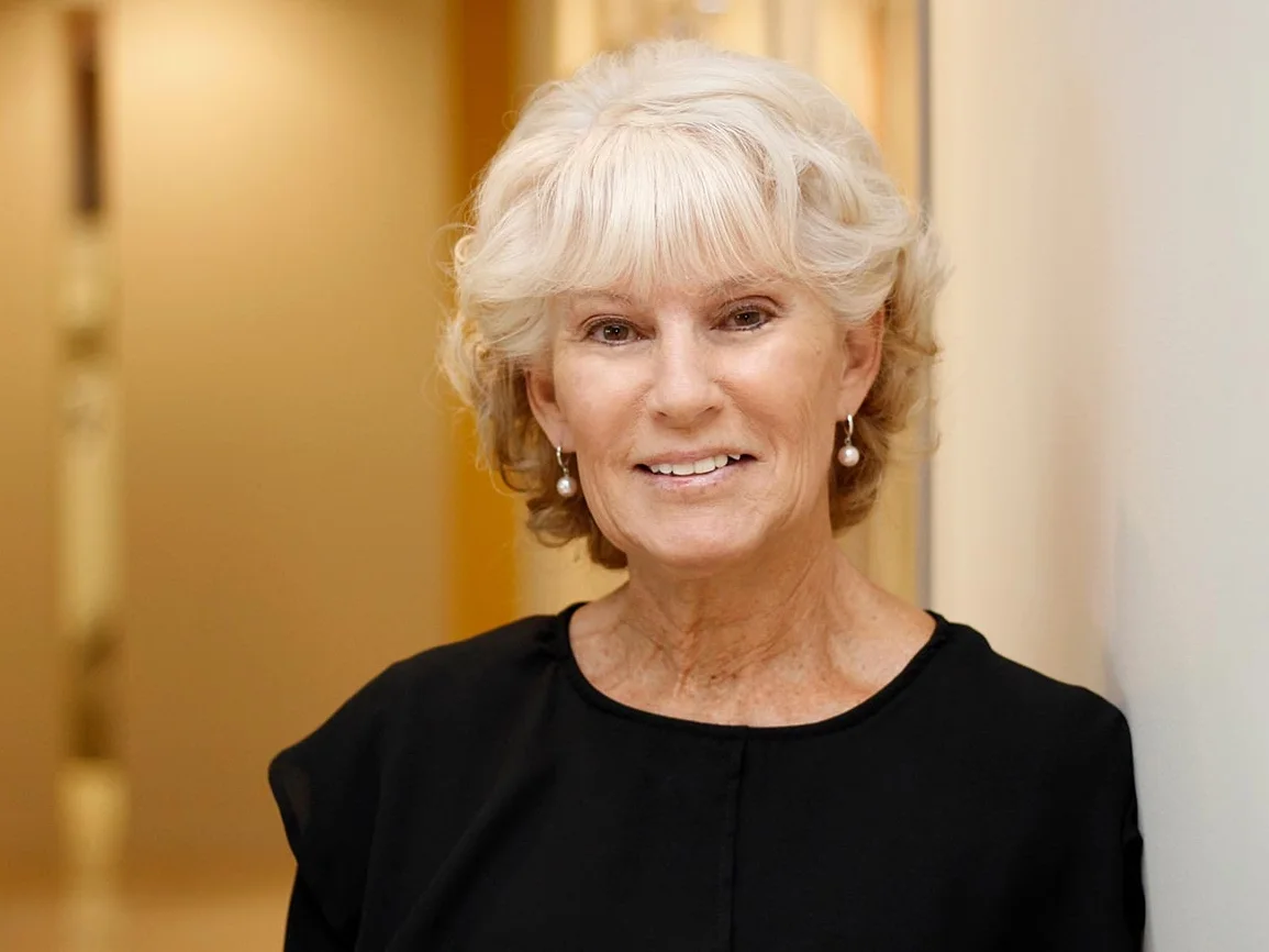 Dianne Tapleshay</br><em>Financial Assistant</em>|team administration