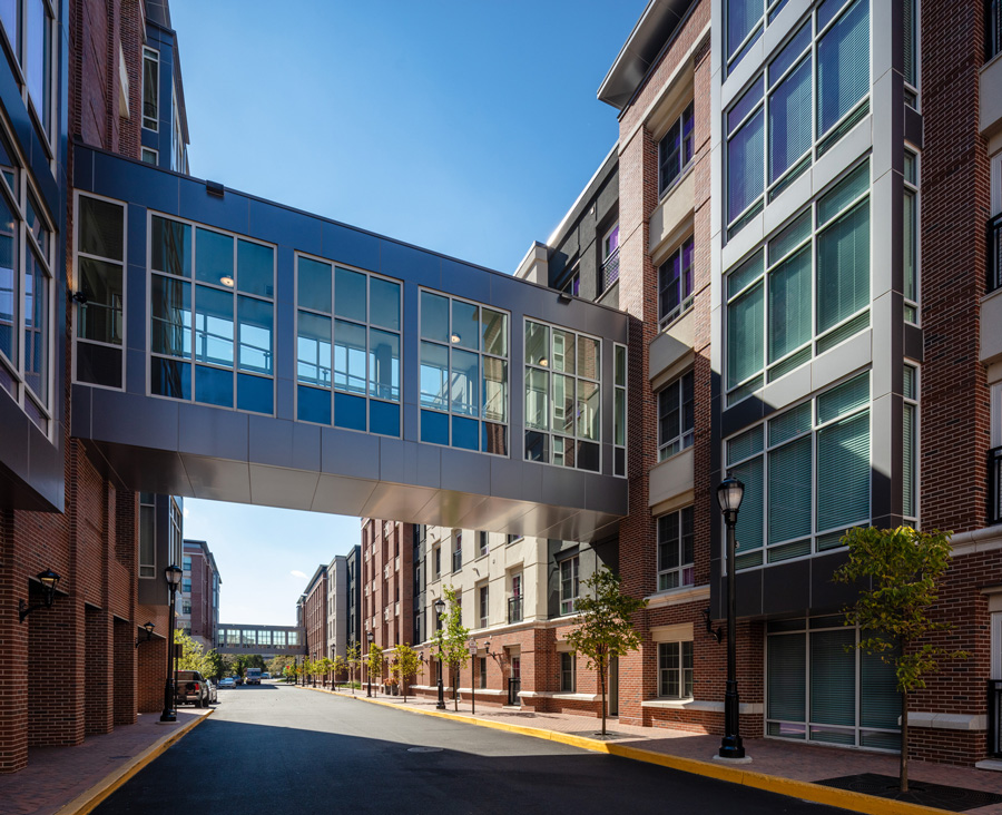 The Harper at Harmon Meadow&lt;/br&gt;&lt;em&gt;Secaucus, New Jersey&lt;/em&gt;|multifamilyhousing architecture