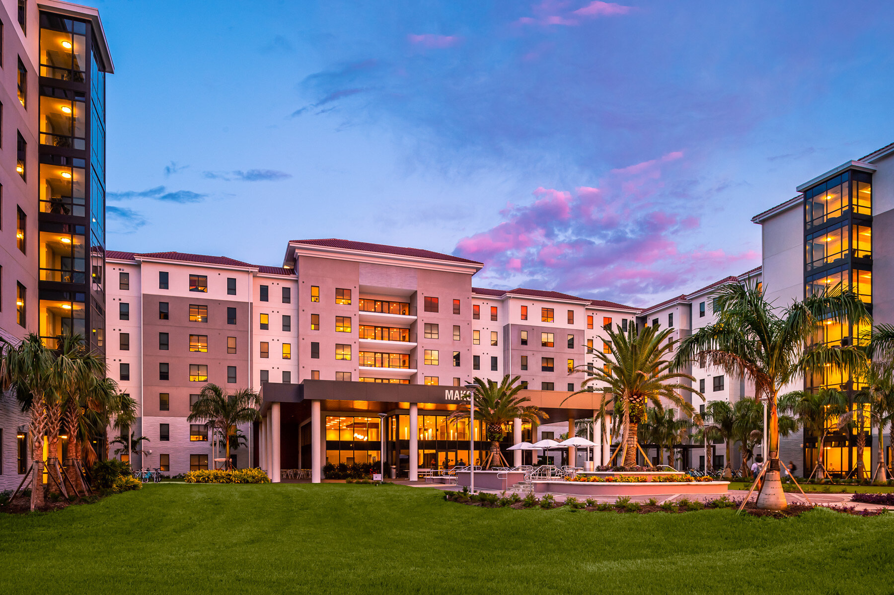 Nova-Southeastern-Courtyard Dusk.jpg