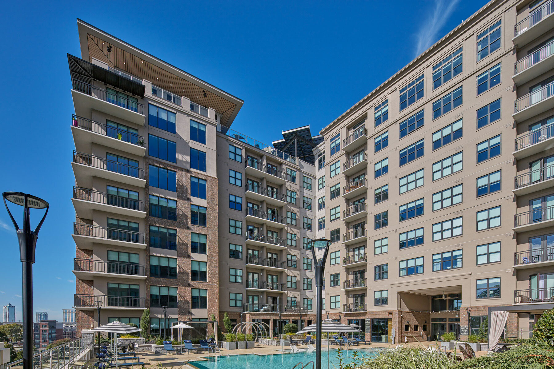 The_Ashley_Gables_Buckhead_Pool-Courtyard.jpg