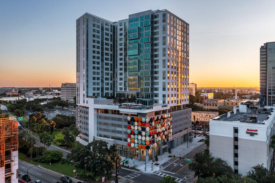 The Henry&lt;/br&gt;&lt;em&gt;Tampa, Florida&lt;/em&gt;|offcampusstudenthousing architecture