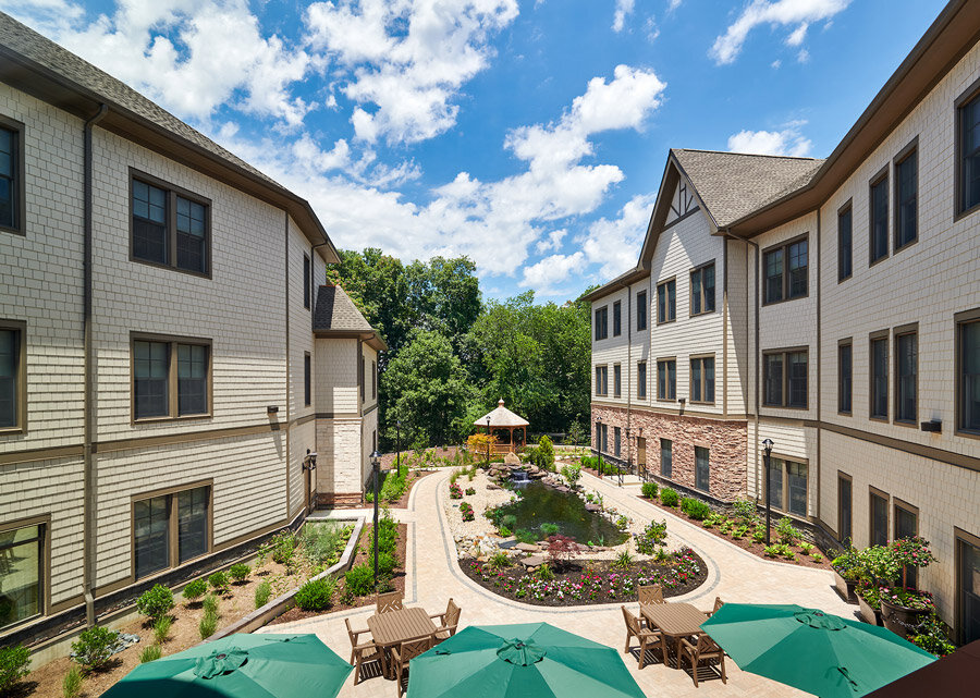 Brandywine Potomac_Courtyard.jpg