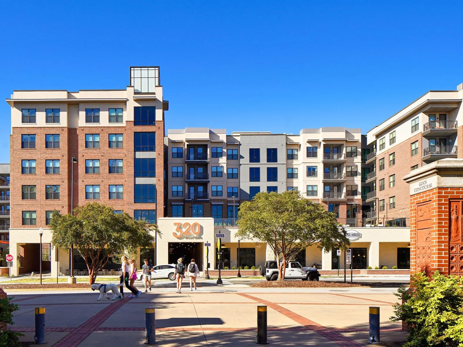 320 West Mag Wins Student Housing Business Innovator Award