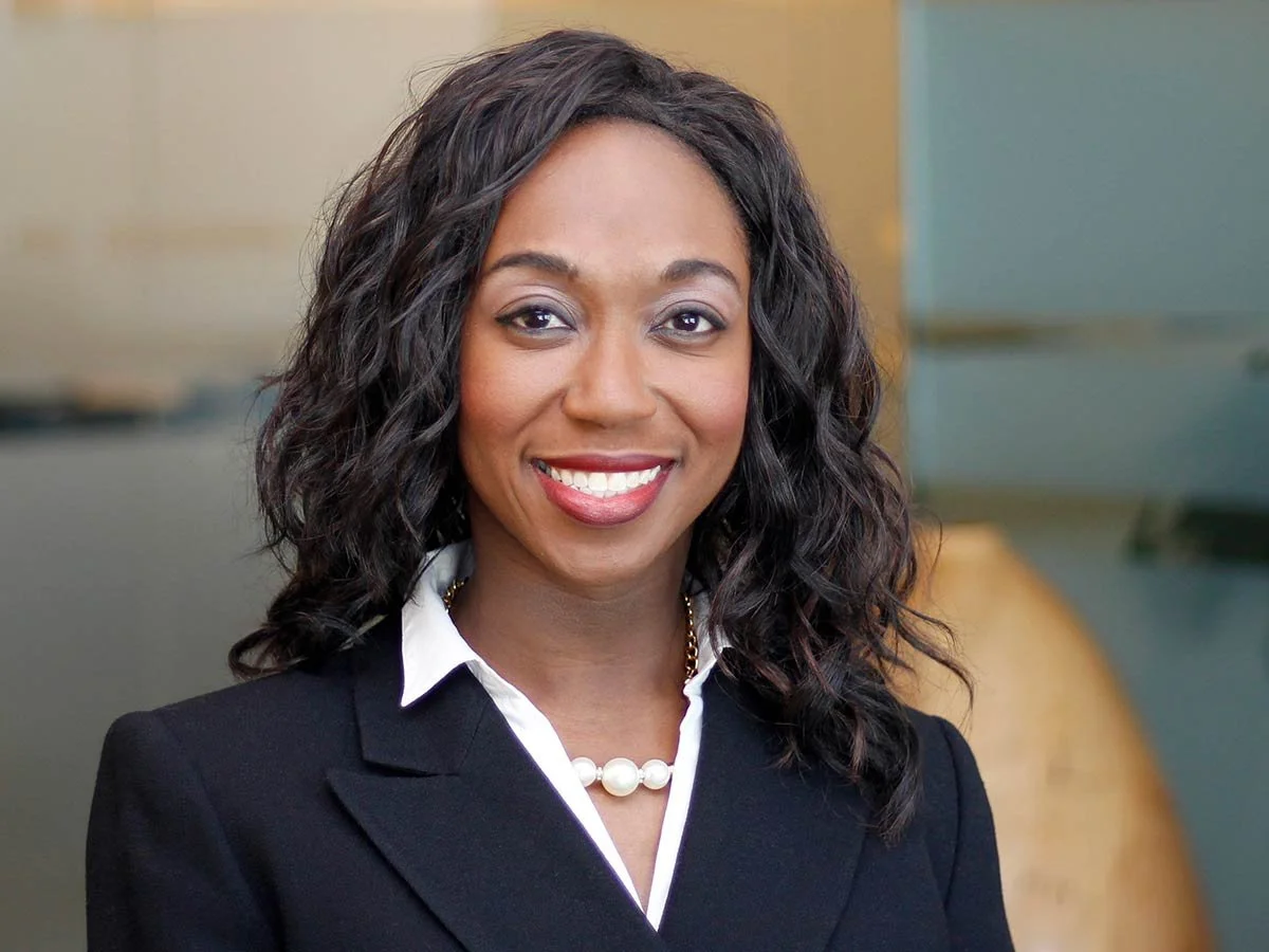 <strong>Anika Scott</strong><br><em>Sr. Project Manager</em>|team architecture