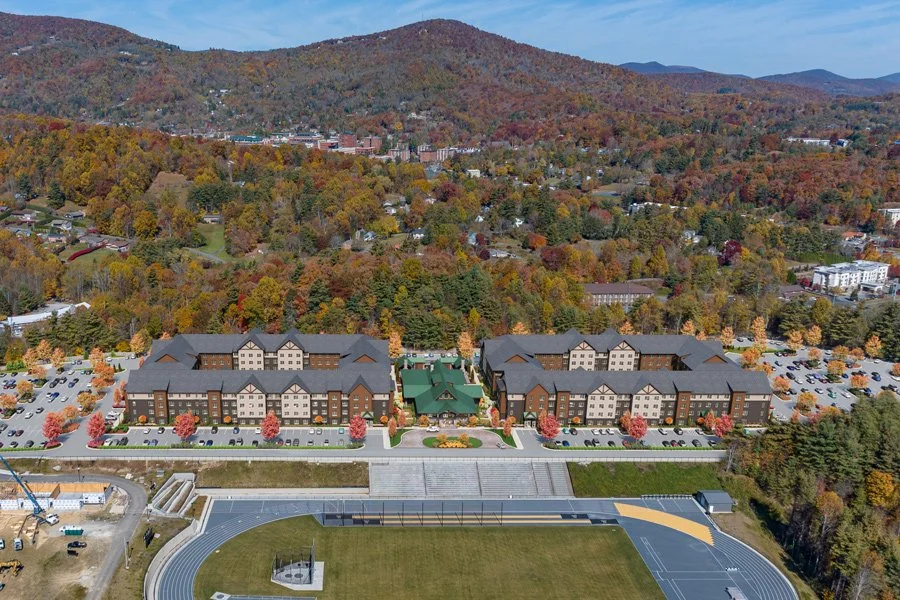 Appalachian State University - Mountaineer Ridge</br><em>Boone, North Carolina</em>|residencehalls