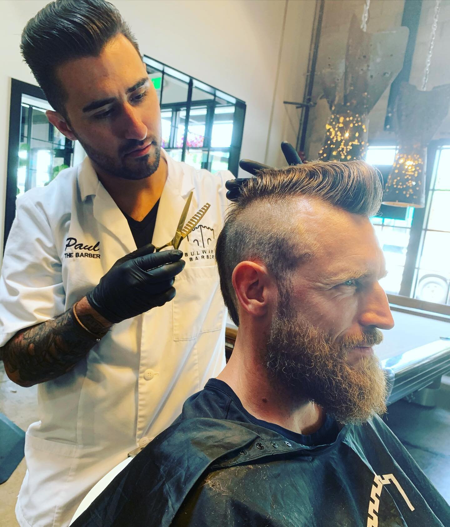 Mohawk For @brookslaich with the help of the @mizutaniscissors_official #mizutanischoremmaster blending shear for added texture. Always a pleasure my friend. #reuzel #reuzelscumbassador #paul_the_barber504 #bulwarkoriginalbarber #bulwarkbarbershop #w