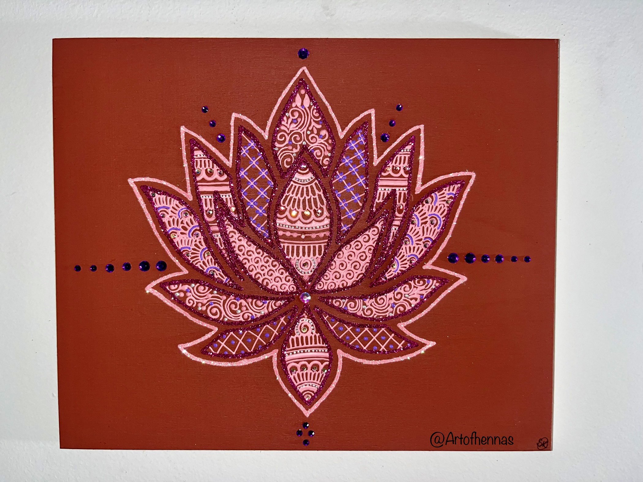 Unfortunately, this piece has already been sold. However, if you would like something similar created, please reach out to inquire about pricing as well as provide preference of customization details. Contact to request a custom version of this d