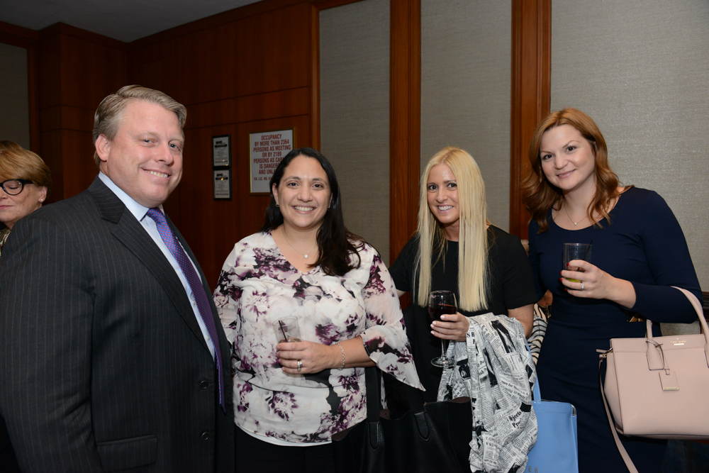 2018-9-20-SEF-GALA-208-web.jpg
