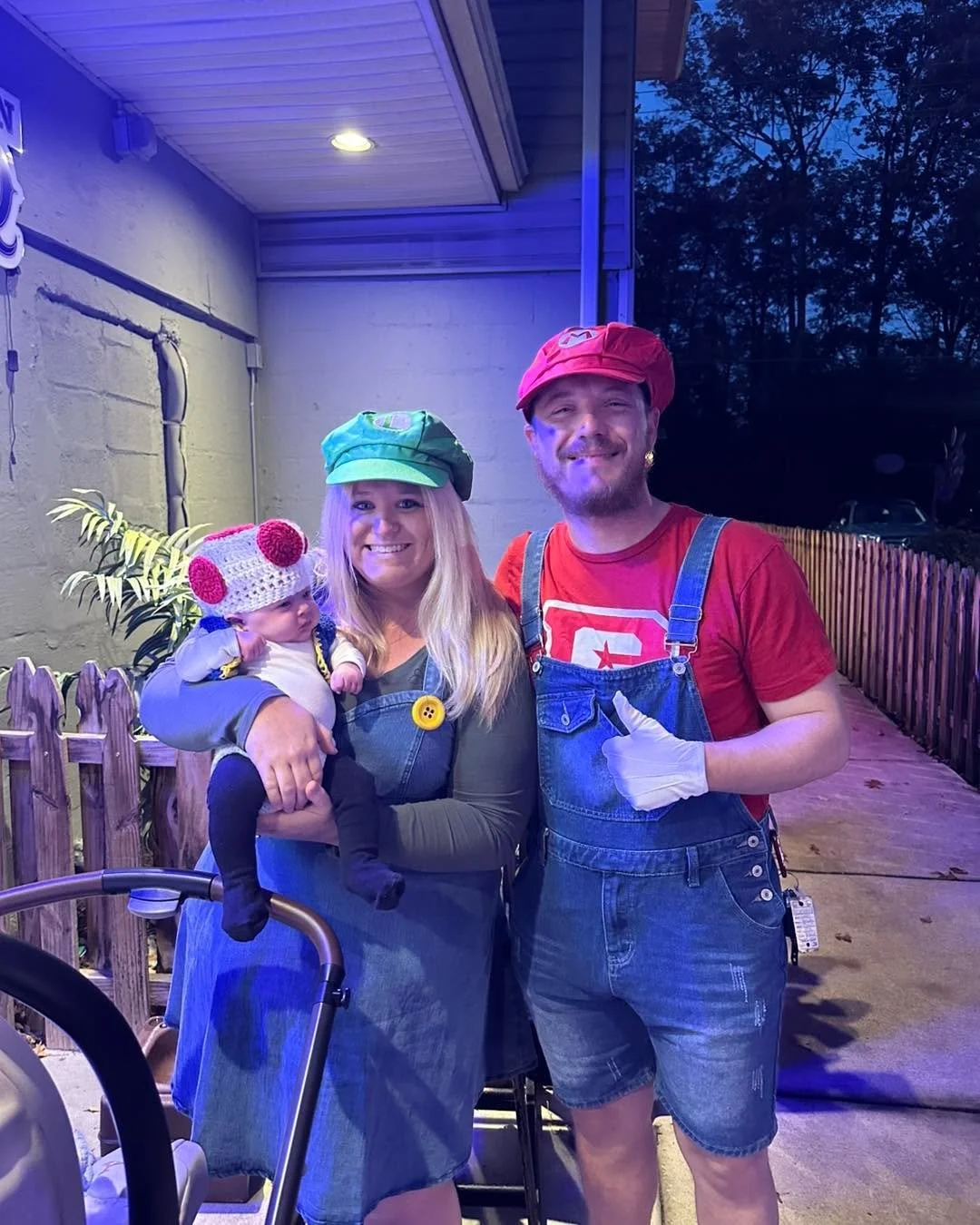 Happy Halloween! 🎃👻

Meet our 2025 Costume Contest Winners! 👏
How adorable is this trio?! Let&rsquo;s be real&hellip; the baby&rsquo;s hat totally sealed the win! 💚💚

Huge thanks to everyone who came out, dressed up, and partied with us &mdash; 