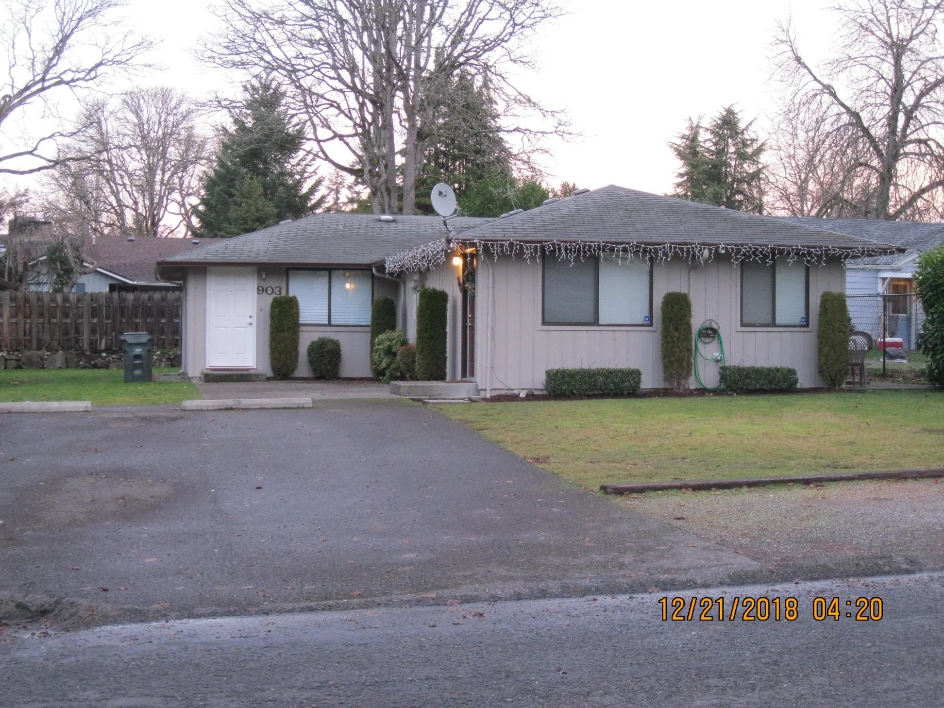 903 121st.jpg