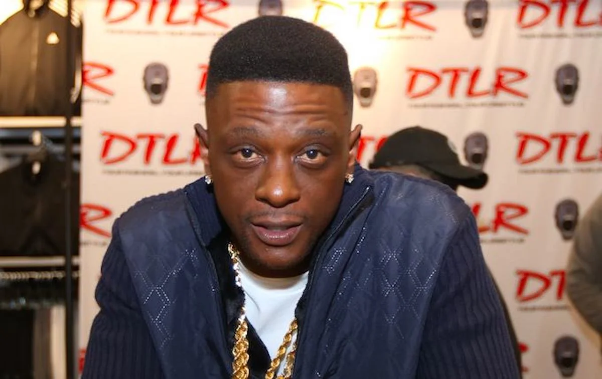 Boosie Badazz Claps Back At Fans Trolling Him For Wearing Cheap Clothes!!!