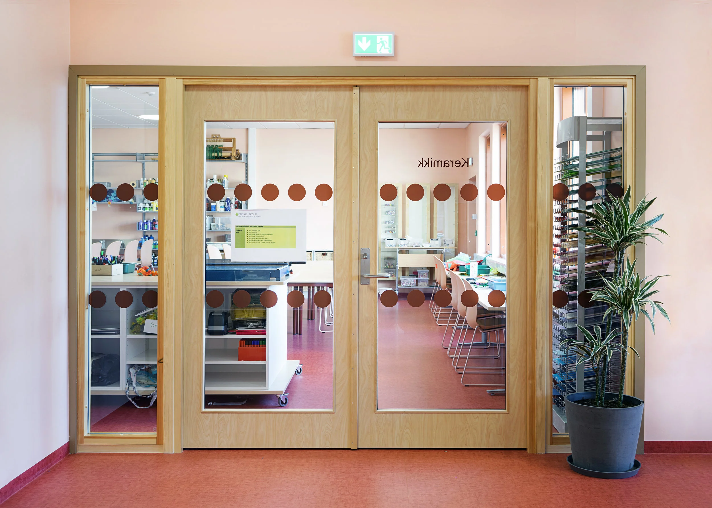Hebekk skole_Formingsrom 01.jpg