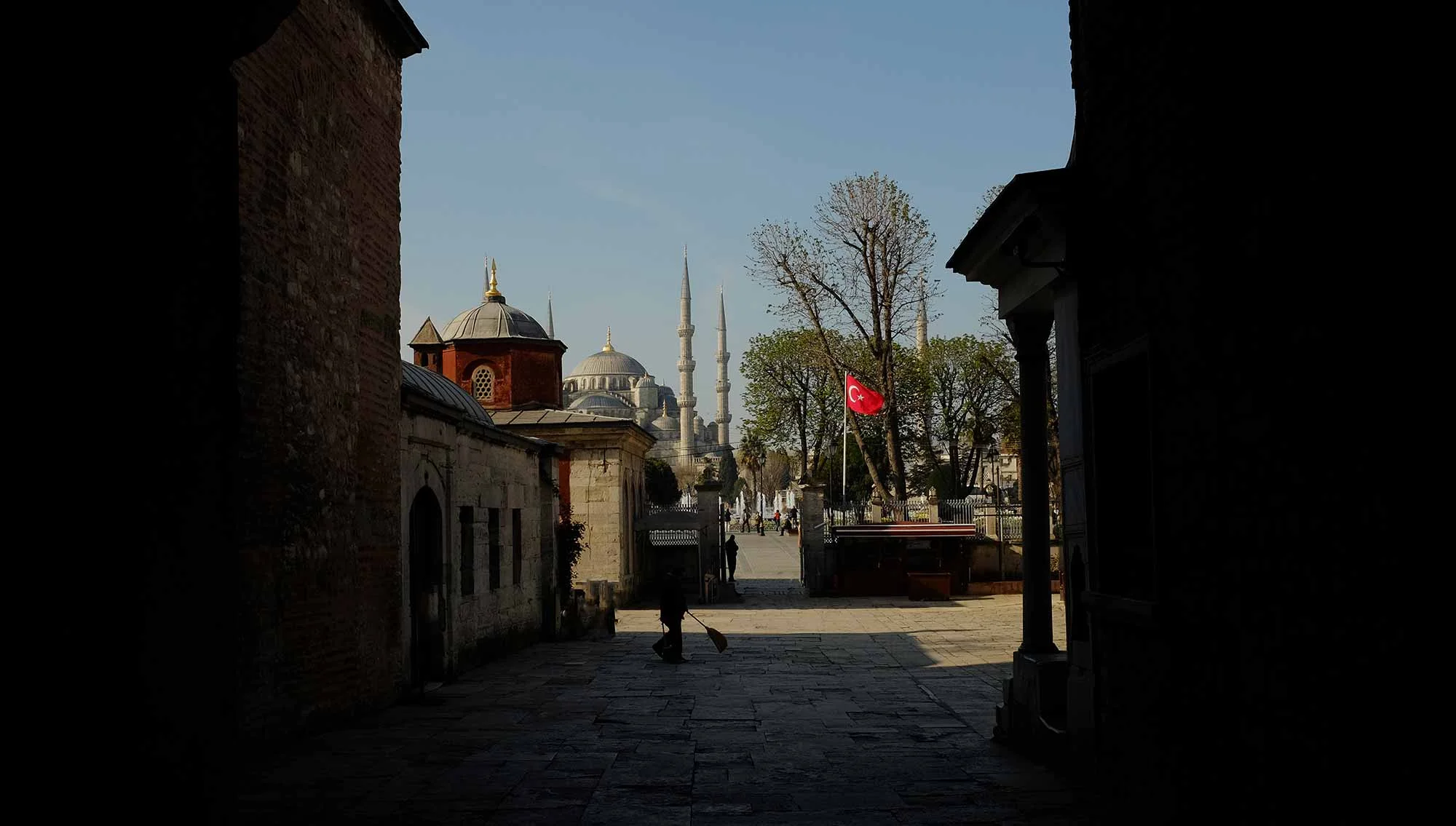 Istanbul-varjo LR.jpg