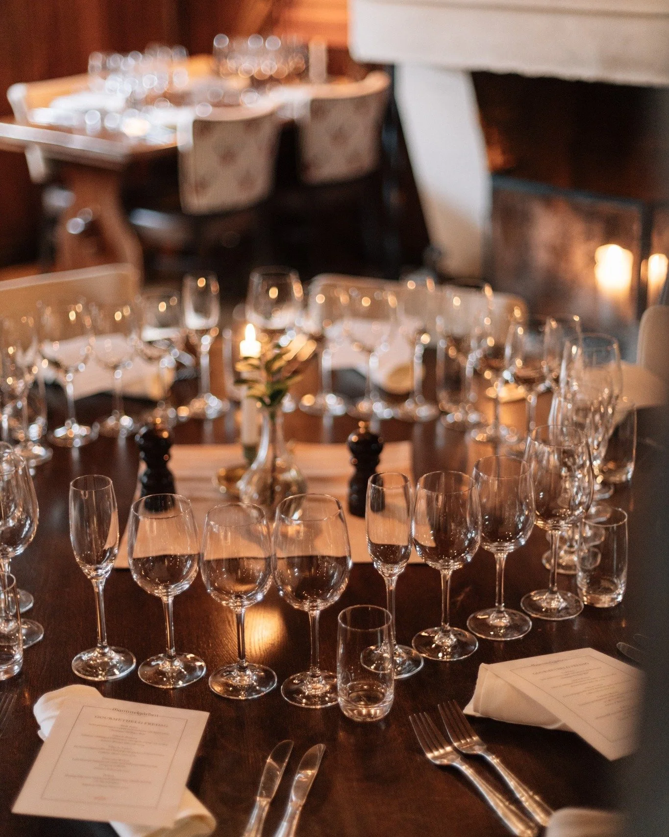 Kickstarta &aring;ret med en konferens som faktiskt ger energi.
Ni m&ouml;ts av fj&auml;llvy, lugn och den d&auml;r sk&ouml;na k&auml;nslan av att id&eacute;erna f&aring;r mer plats.

Efter dagens m&ouml;ten v&auml;ntar en middagsupplevelse i v&aring