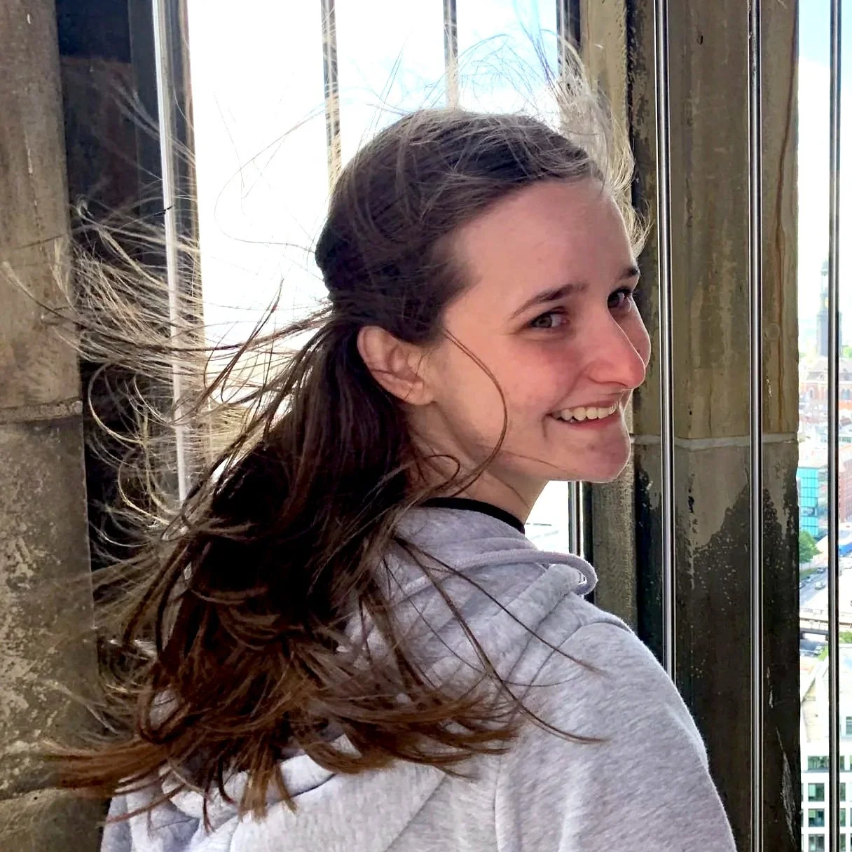 Nicole - social media manager