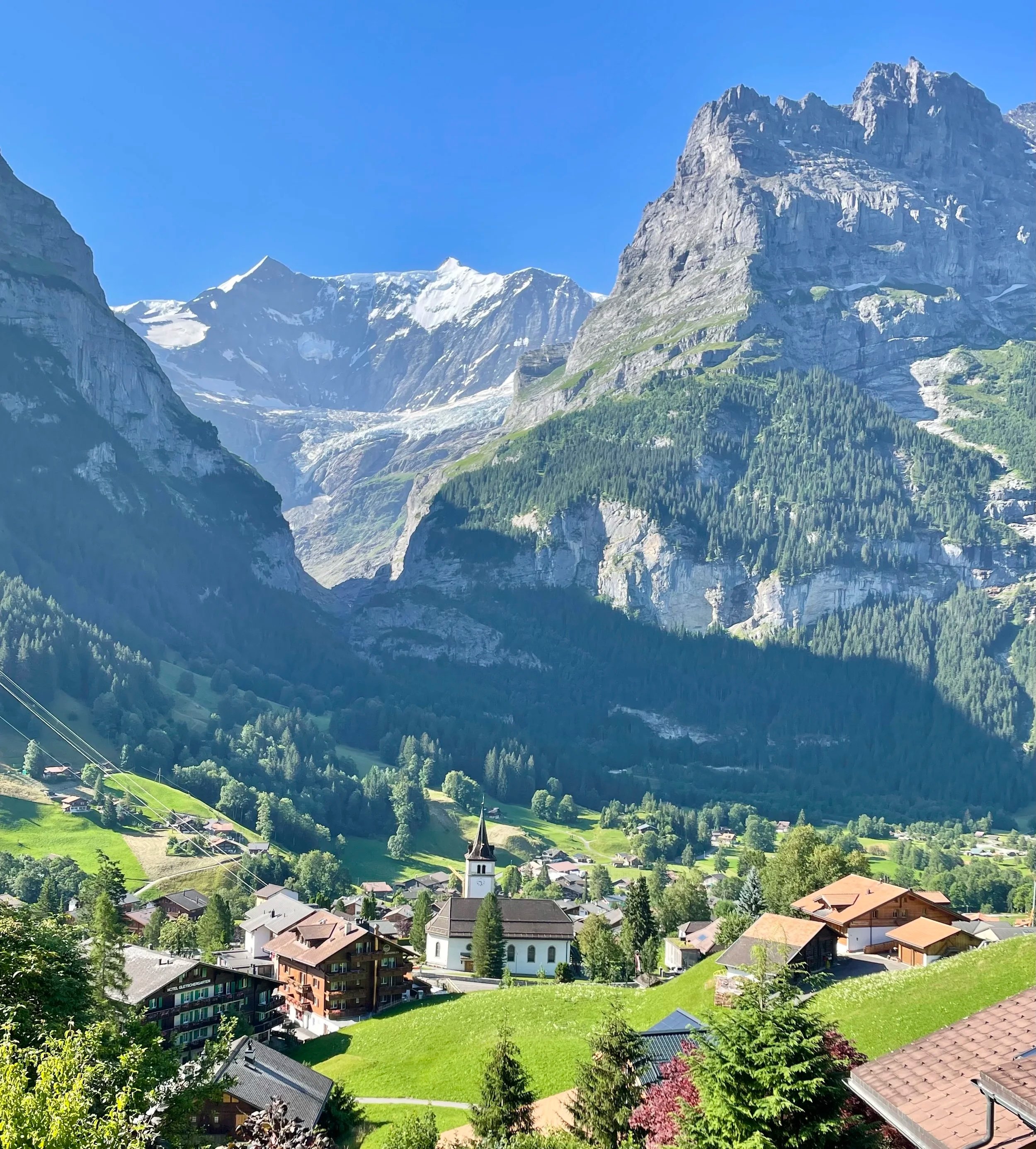 Hiking & Yoga in Switzerland
