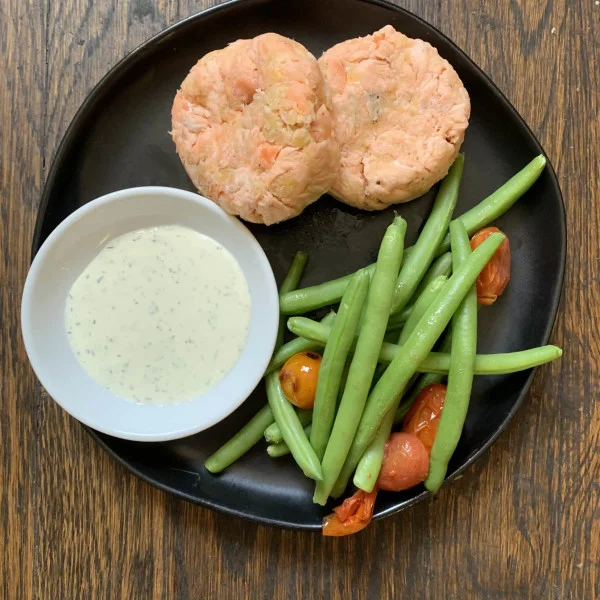Salmon Cakes with Dill Cream Sauce and Green Beans with Blistered Tomatoes