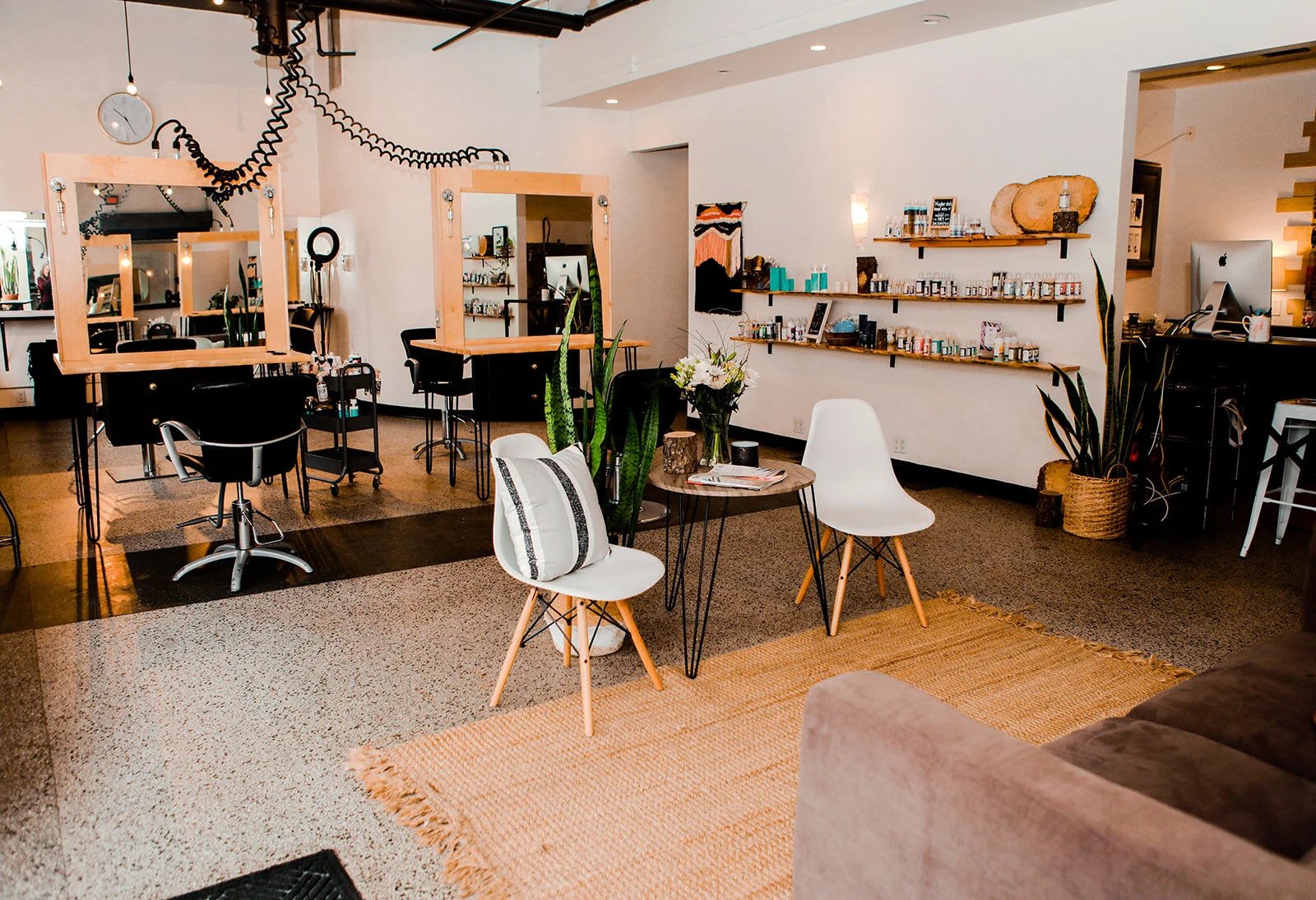 Locations — Echo Salon