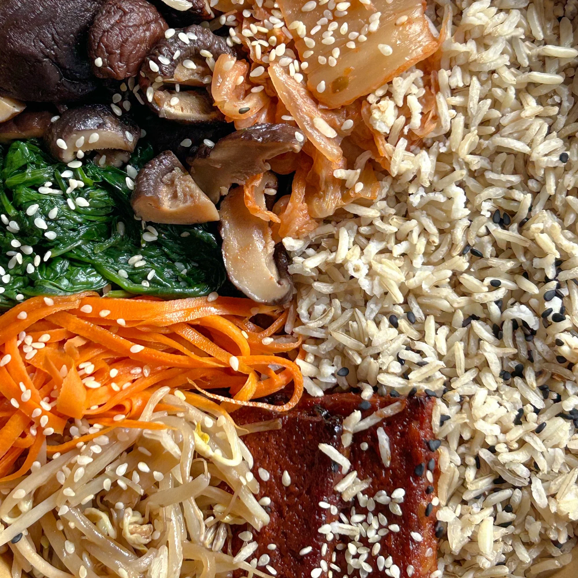 VEGAN BIBIMBAP 3.jpg