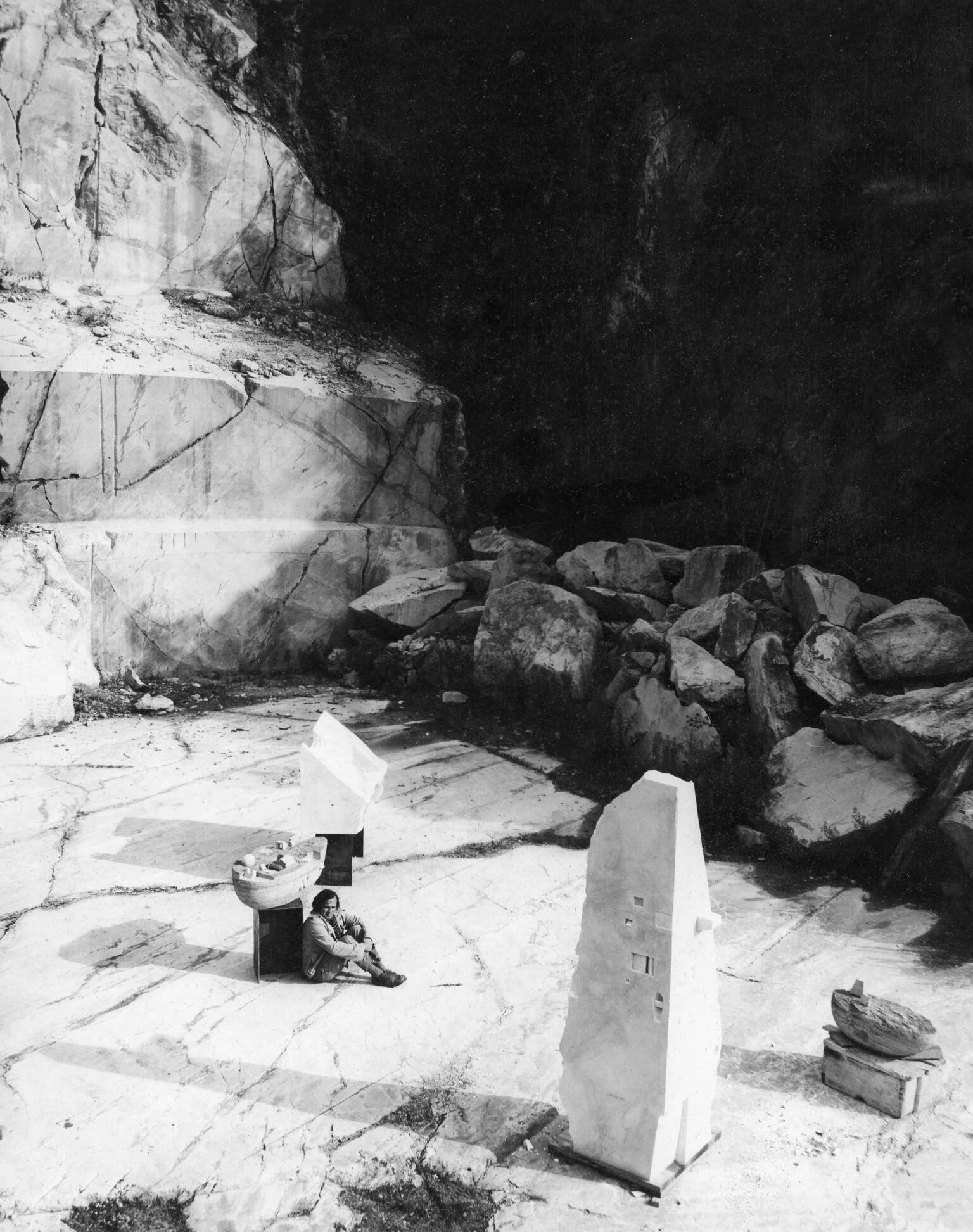 Gonzalo Fonseca in his quarry studio in Seravezza-c1979.jpg