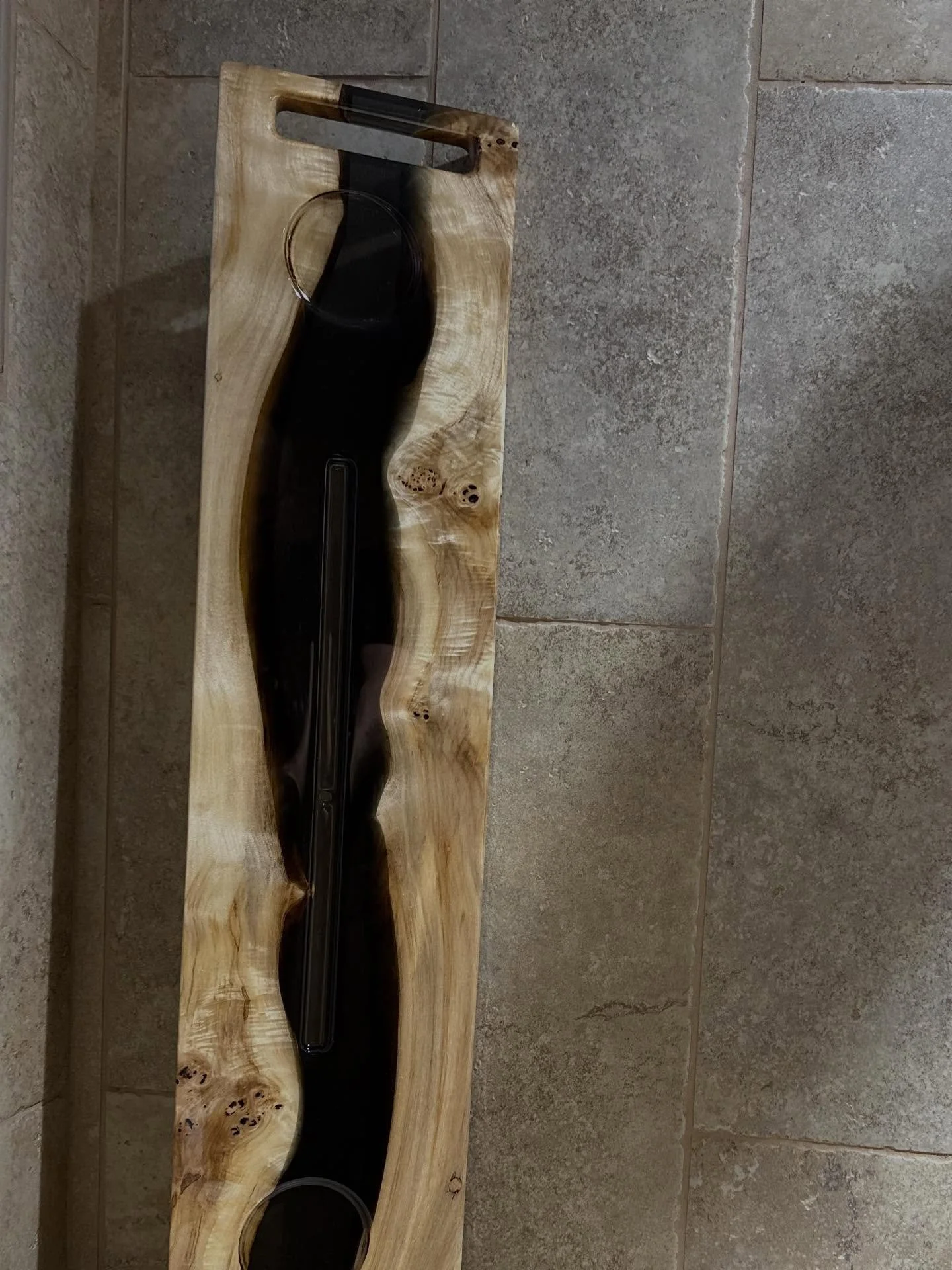 Bath Caddy.  Mother Nature and IG&rsquo;s ridiculous auto cropping conspired to make sure the pics are sub par.  Cool caddy tho!  Smoke @superclearepoxy and salvaged Maple.  #bath #d&eacute;cor #caddy