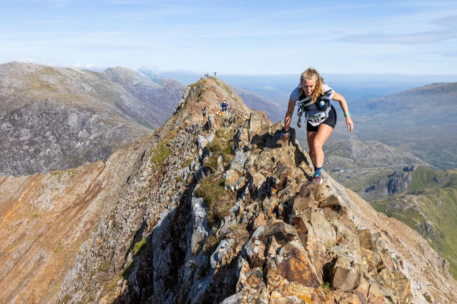 E161 Katie: Female Champion of Dragon's Back Race