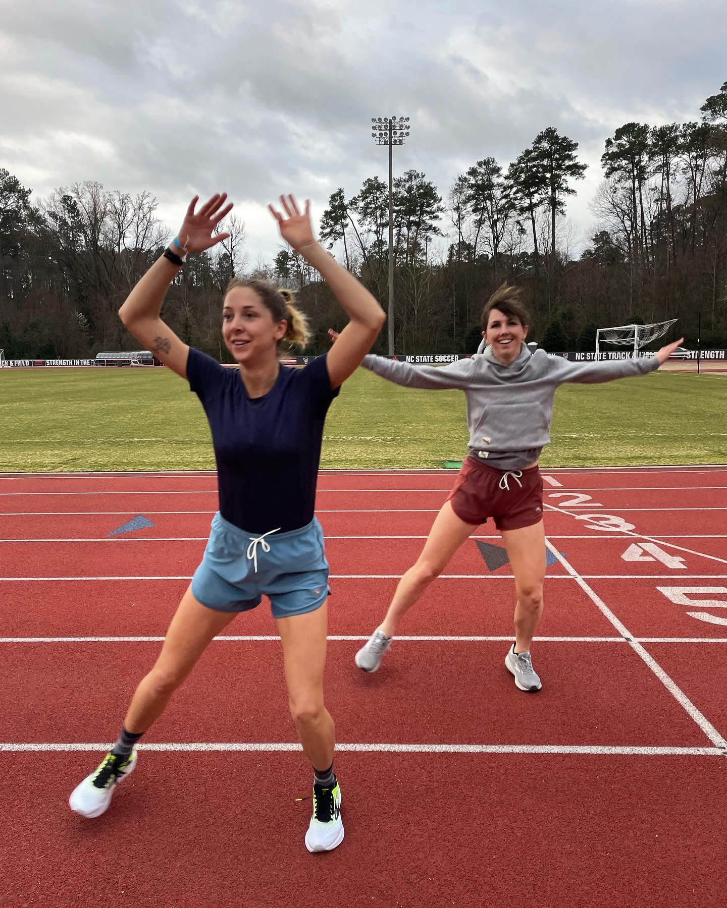 Put your hands up &amp; do a little dance, it&rsquo;s party time 🥳 💃🏻 

This year, RDP is turning 5️⃣ years old &amp; YOU are invited to celebrate with us. 

Here are the deets:
- Saturday September 10th, 4-6 PM 🗓 
- FleetFeet Wade Ave @fleetfeet