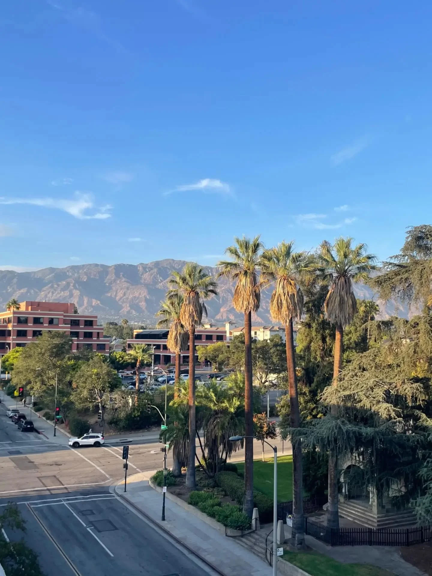 FHF has landed in LA! For our Hollywood debut, we're filming over three days across the city with our client's extended family, making sure three generations of memories are preserved forever.