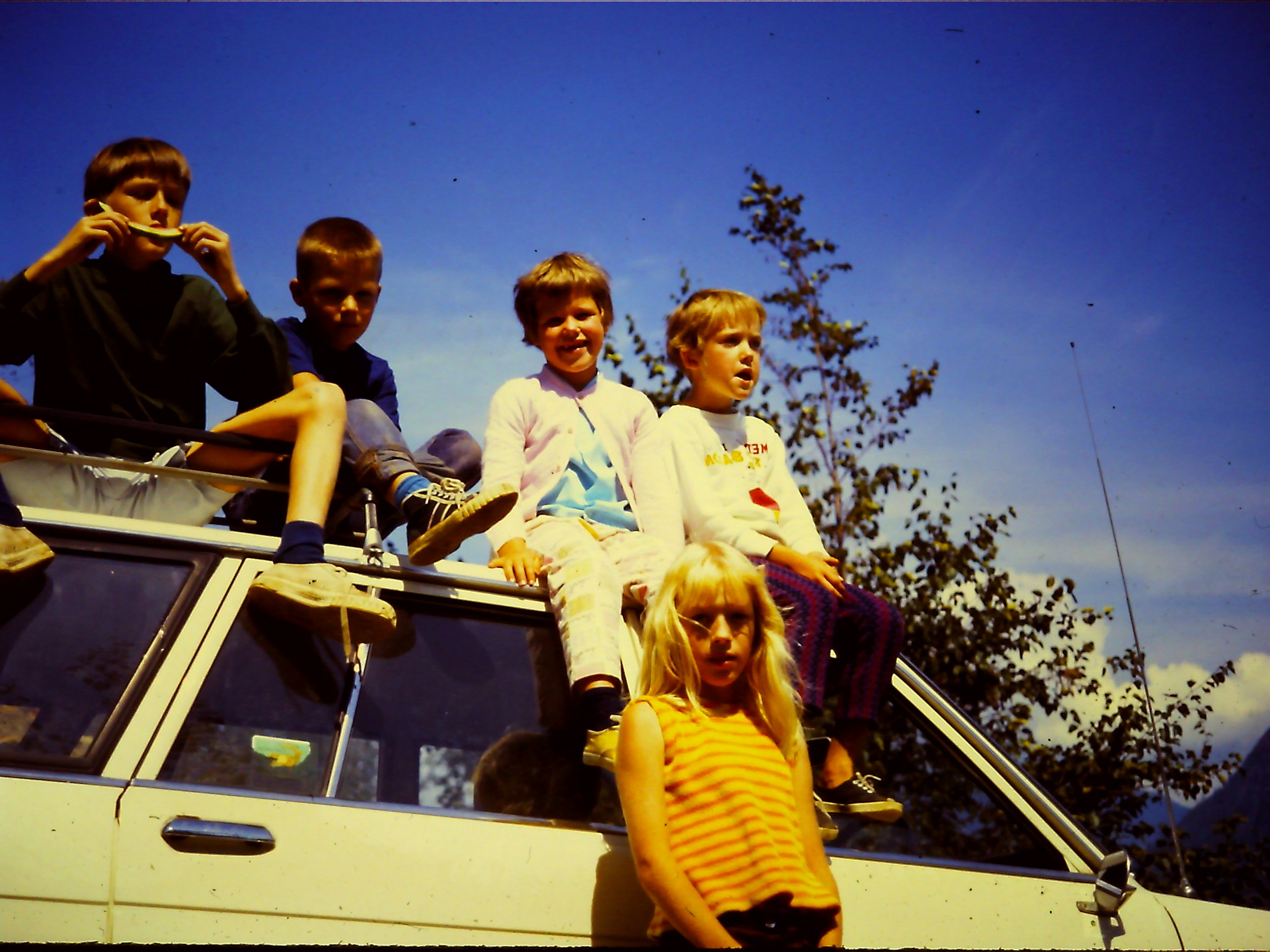 1968 with the Hays.JPG