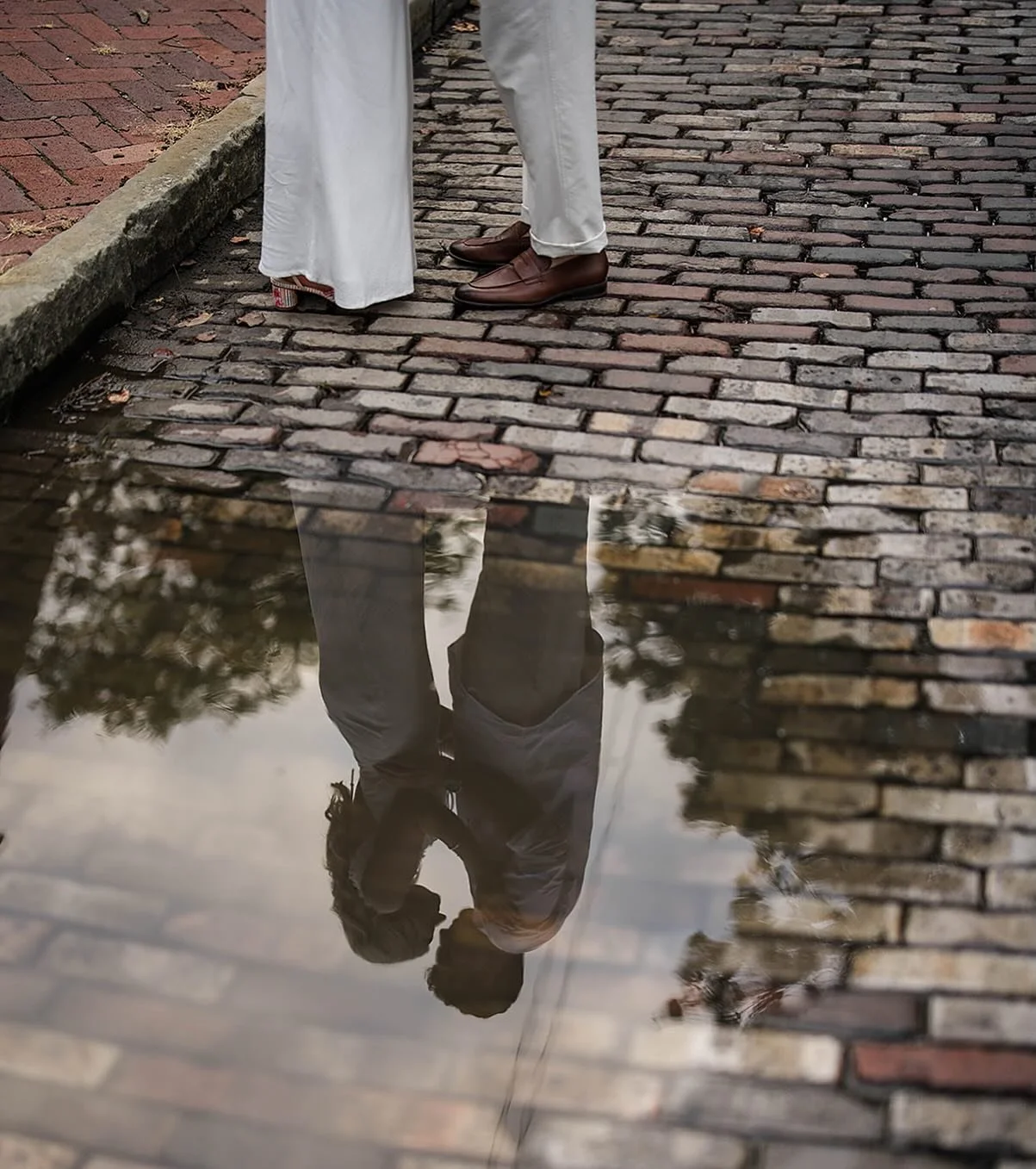 Just a cozy day editing for me! I actually don&rsquo;t mind the rain when I&rsquo;m prepared for it&hellip;as a person who almost never looks at the weather. Ohio is so unpredictable I don&rsquo;t trust the apps or I&rsquo;m convinced I can change th