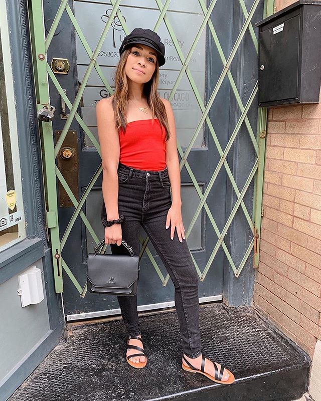 Super cute! 💜 #Repost @lysscaiteats
last nights look💫 complete thanks to my new vegan leather bag from @bienalibags &mdash; the &quot;Leila&quot; small flap crossbody. but mainly obsessed with the fact I can make it a handbag too 😍 use &ldquo;ALYS