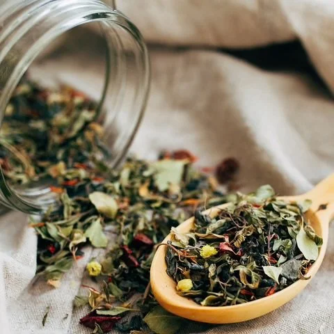 Herbs for Radiant Skin: DIY Herbal Skin Care Workshop