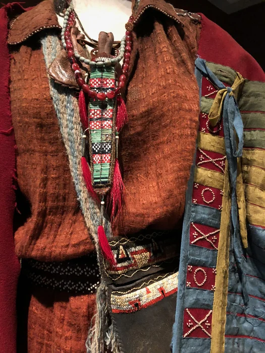 Detail, costume Native American Character