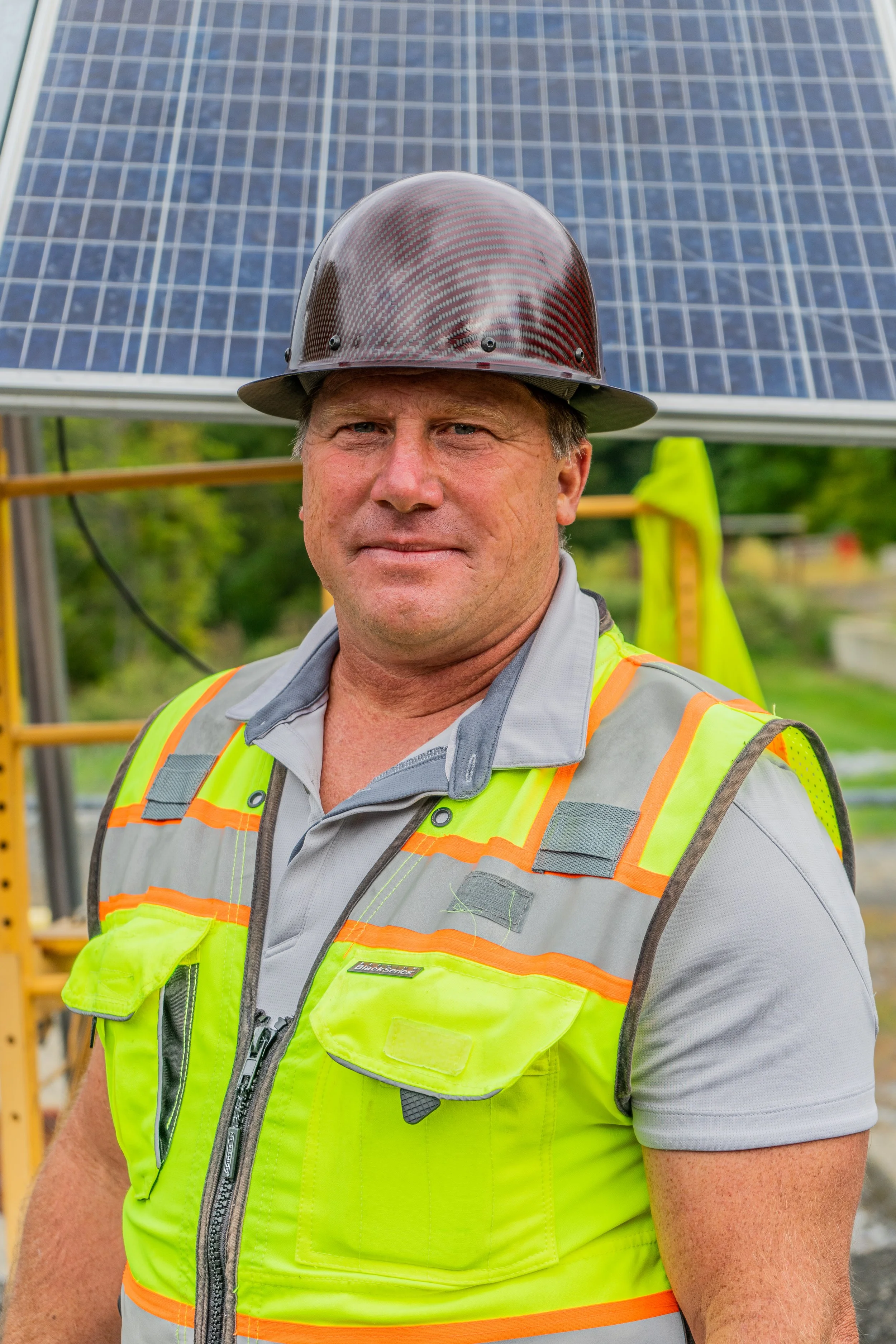 09.27.22 - Local 17 Solar Shoot_ROB-96.jpg