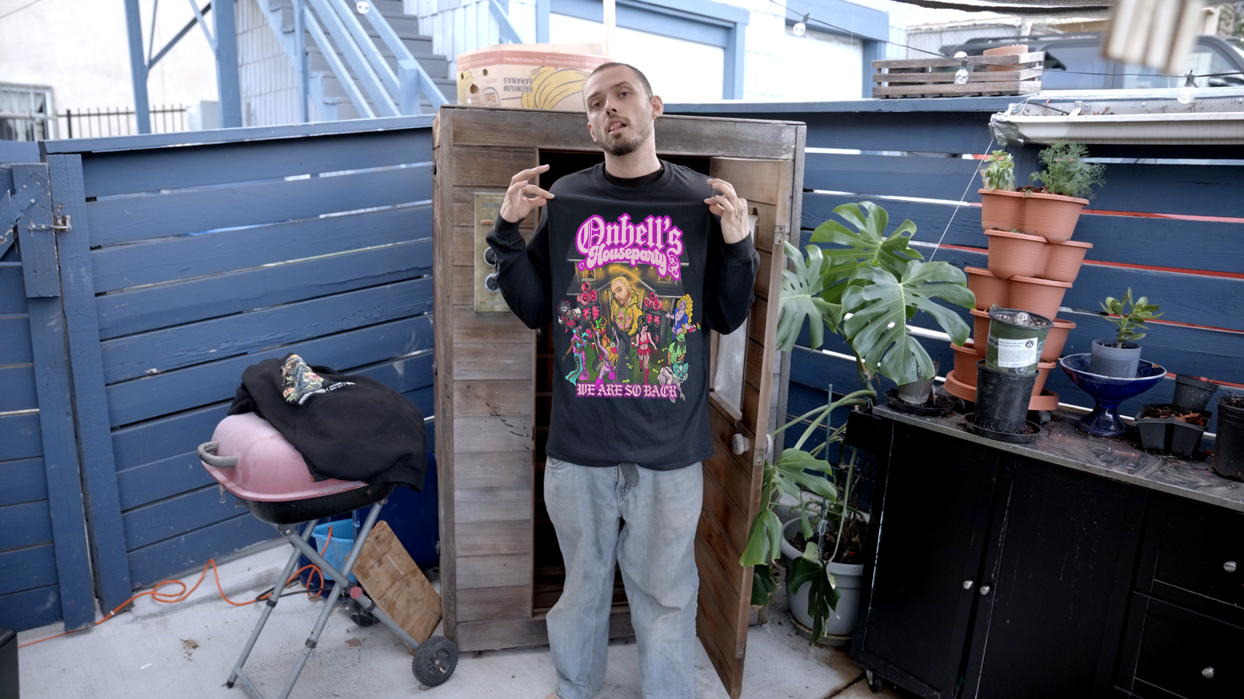 hosue party pull over outside front.png
