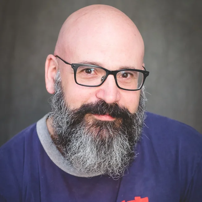 Adam Headshot.jpg