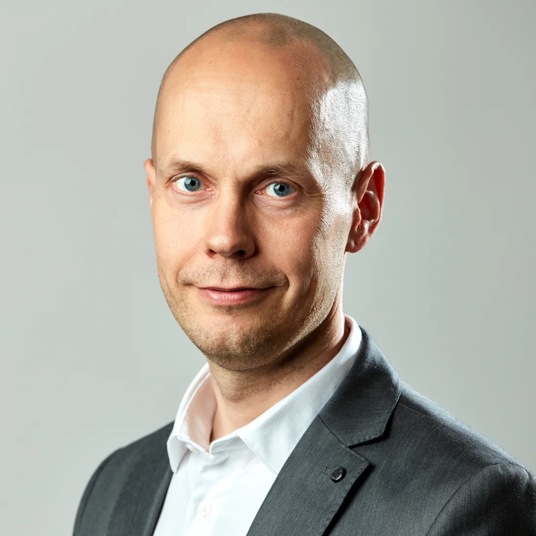 Mika_virallinen_3.jpeg