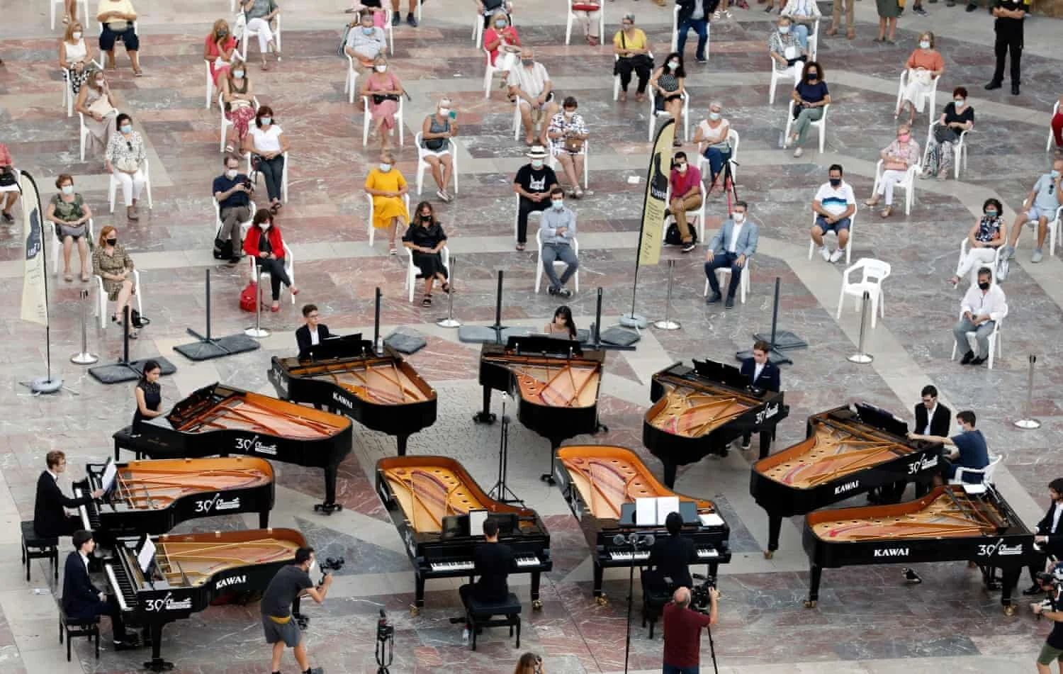 Valência, Espanha   Dez pianistas executam obras de Mendelssohn, Tchaikovsky, Bernstein, Falla e Liszt no primeiro dia da 1ª edição do Festival Iturbi.  Foto: Juan Carlos Cárdenas/EPA