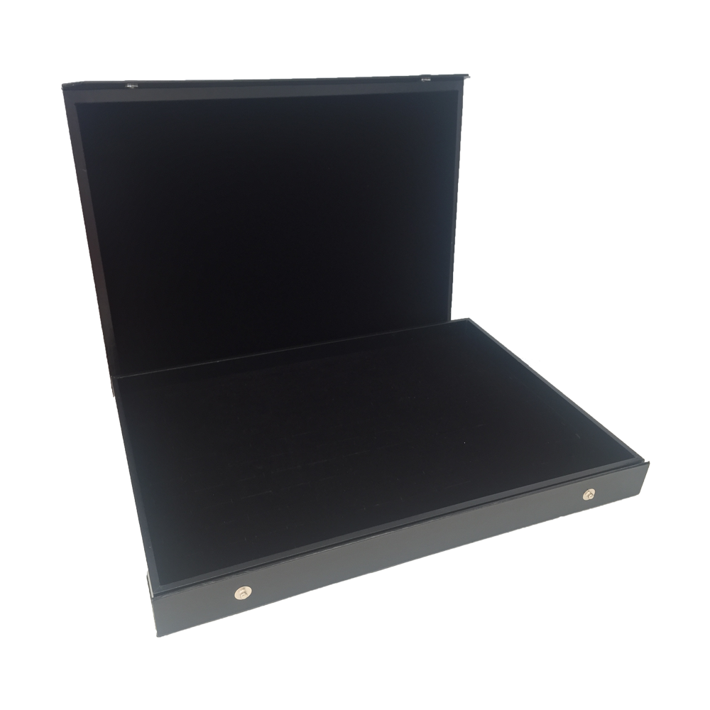 BOX18_OPEN.png