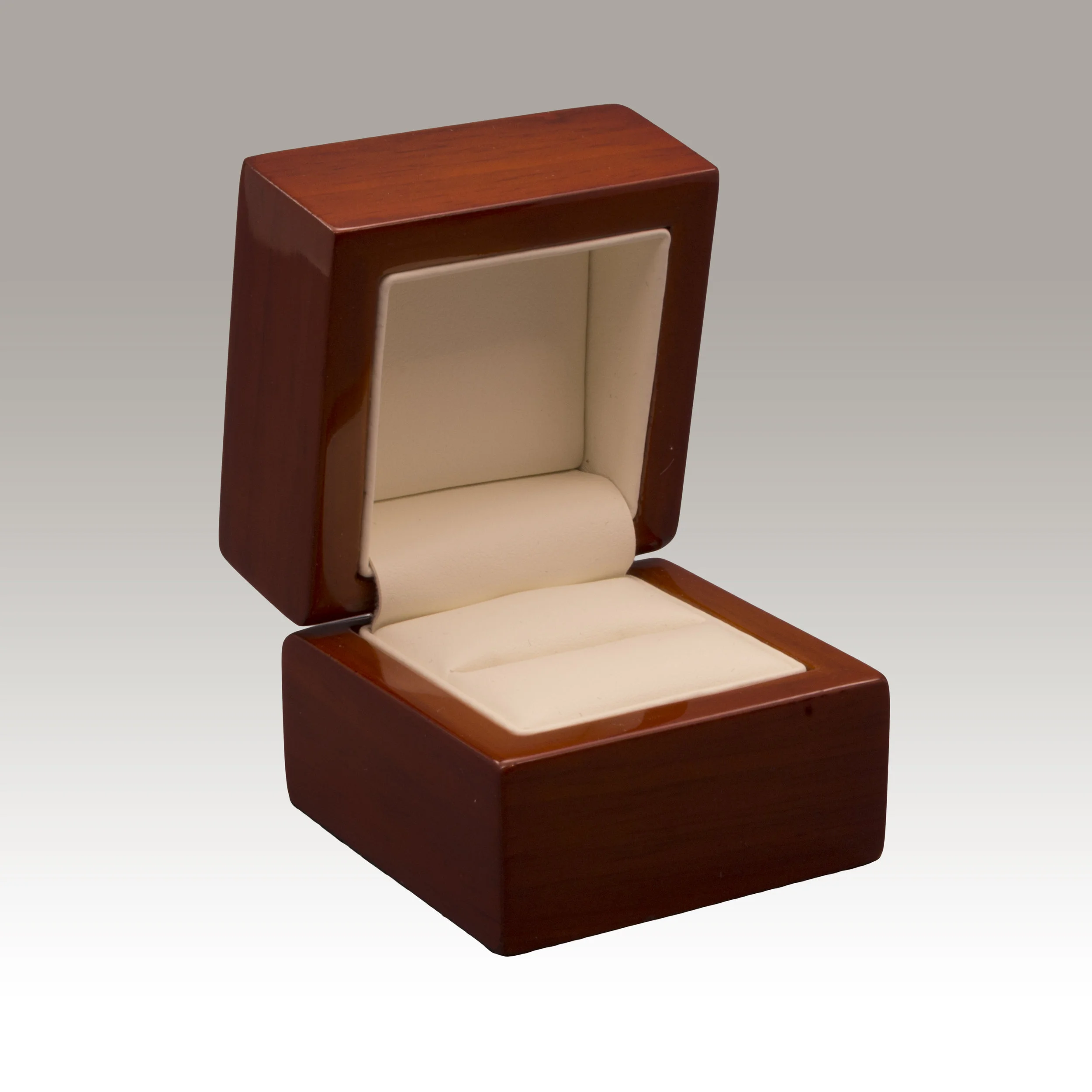 WR1-BR Windsor Ring Box