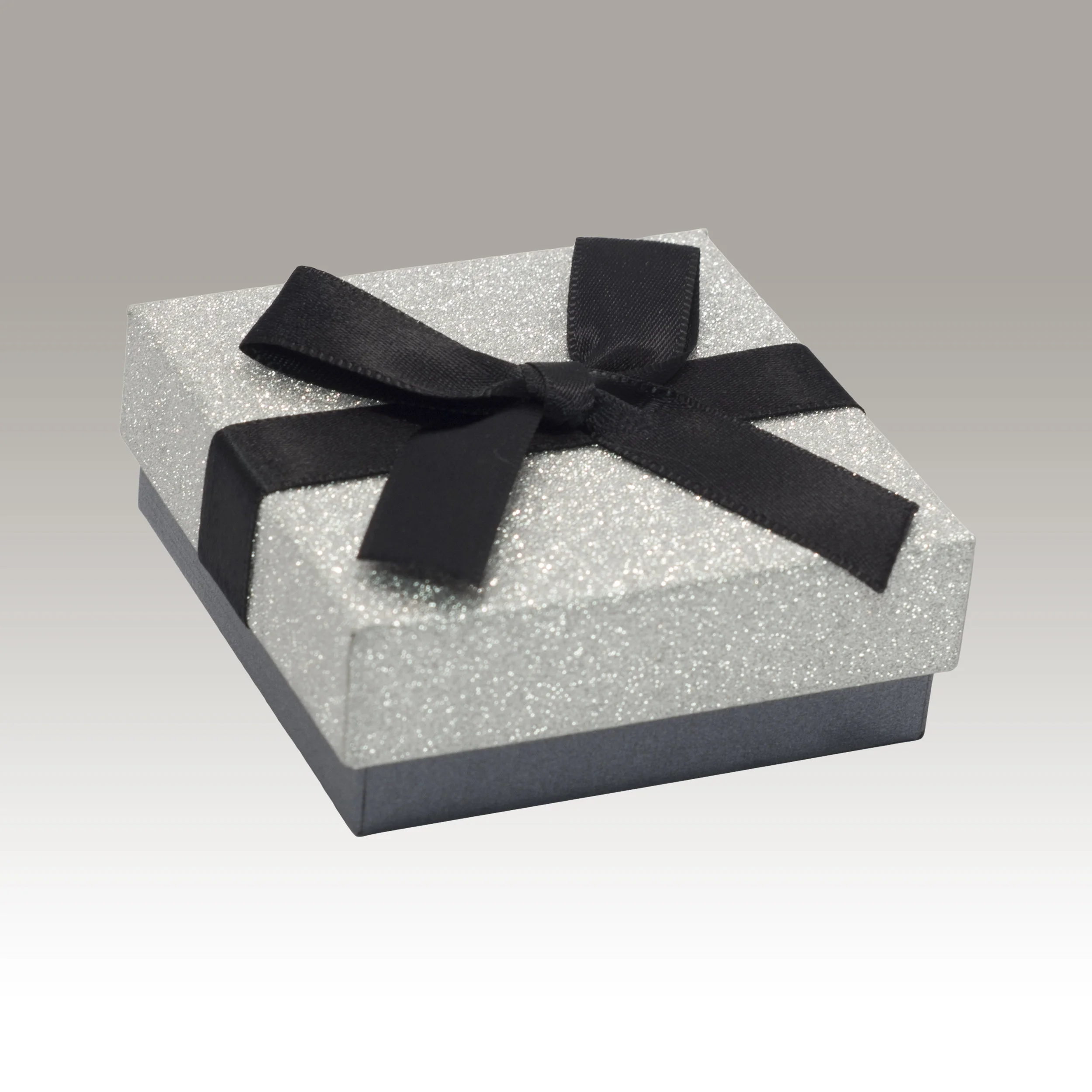 GL-04 Glitz small universal closed.jpg
