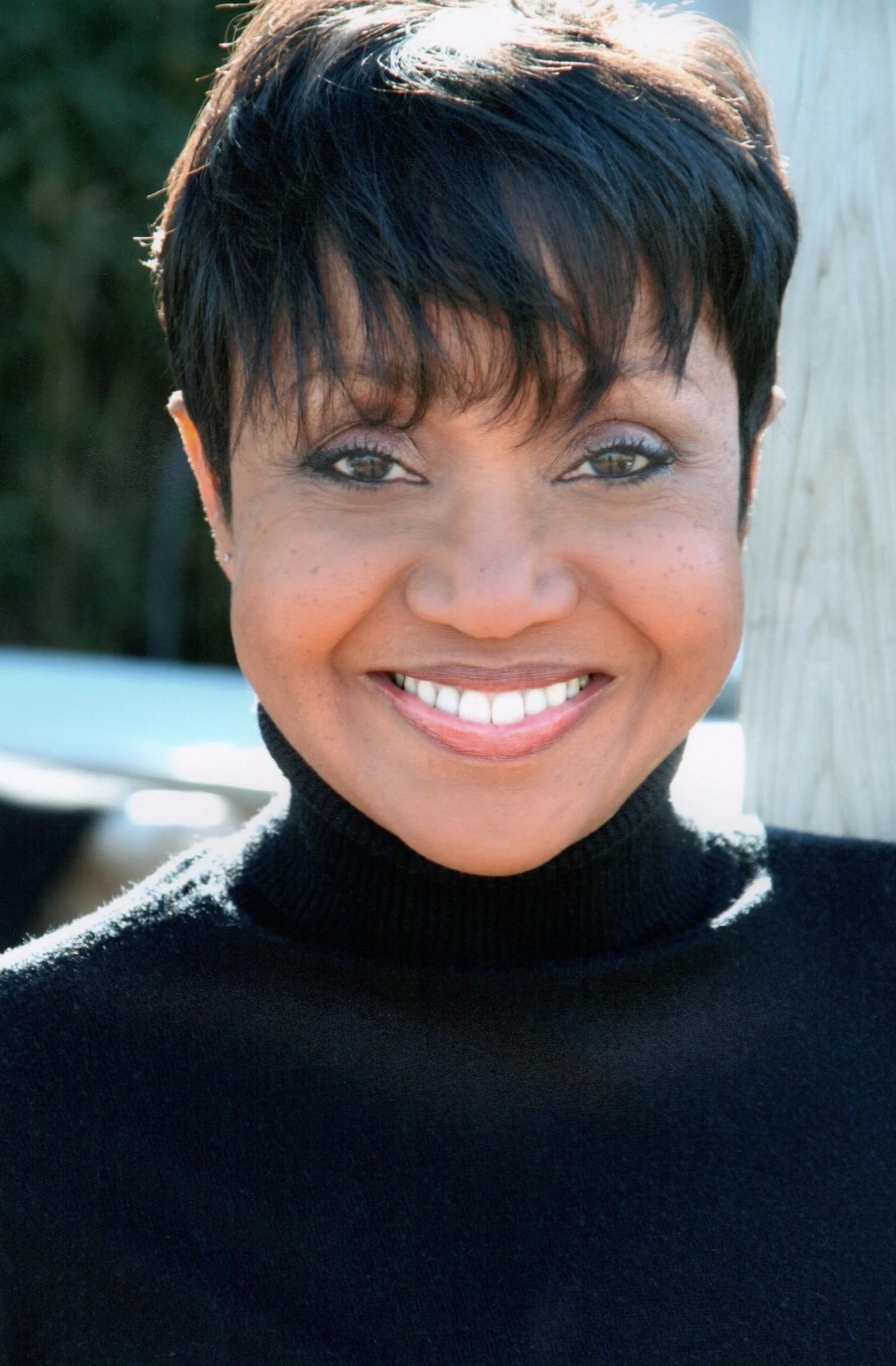 Brenda Pressley headshot.jpg
