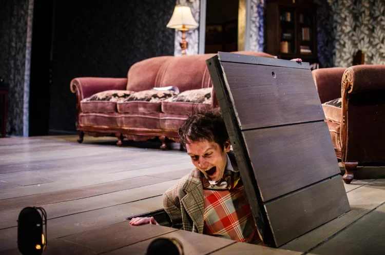 DTF_Mousetrap_TaylorCrichton2014_021.webp