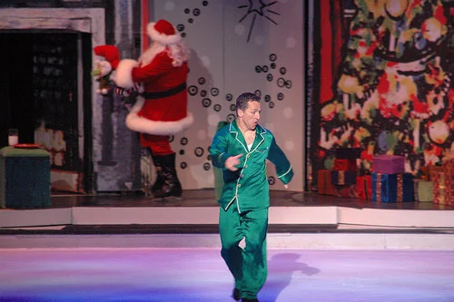 Busch Garden "T'was that night". Costume designer : Eduardo Sicangco Artist: Elvis Stojko